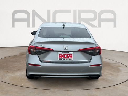 Used 2023 Honda Civic EX image 9