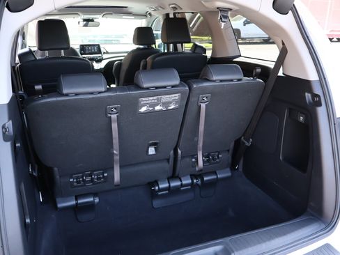 Used 2024 Honda Odyssey EX-L image 27