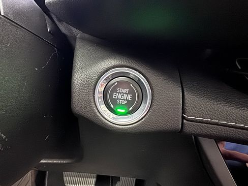 Certified 2023 Buick Envision Essence AWD/4WD image 20