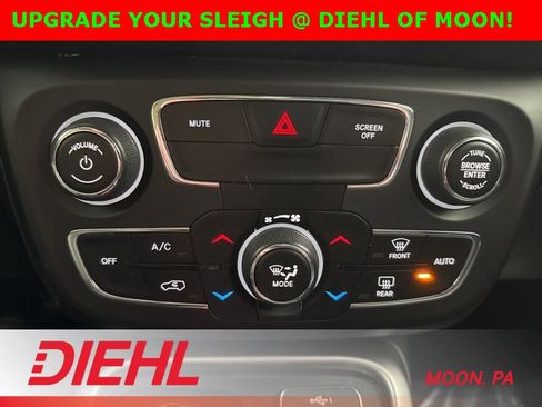 Certified 2019 Jeep Compass Latitude image 30