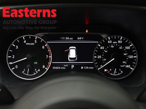 Used 2023 Nissan Rogue S AWD/4WD image 18