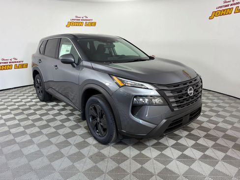 New 2026 Nissan Rogue SV AWD/4WD image 8
