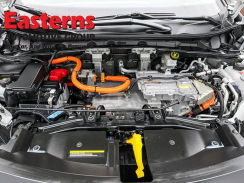 Used 2023 Nissan Ariya FWD image 7