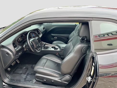 Used 2022 Dodge Challenger SXT w/ Plus Package AWD/4WD image 21
