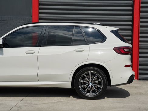 Used 2022 BMW X5 sDrive40i w/ M Sport Package RWD image 8