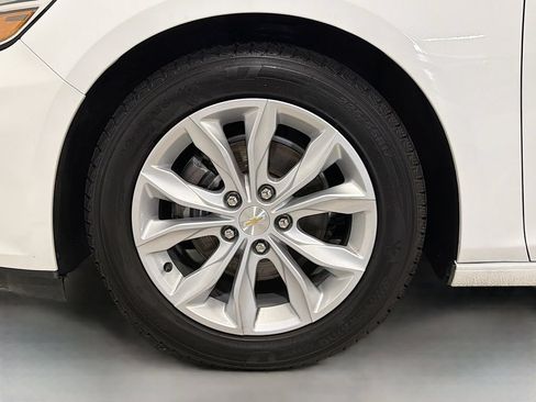 Used 2024 Chevrolet Malibu LT FWD image 32