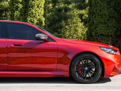 Used 2025 BMW M5 w/ Carbon Package AWD/4WD image 14