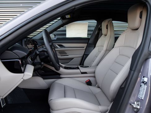 New 2026 Porsche Taycan RWD image 5