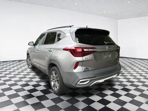 Used 2021 Kia Seltos S AWD/4WD image 5