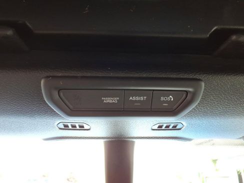 Used 2023 Jeep Gladiator Mojave w/ LED Lighting Group AWD/4WD image 29