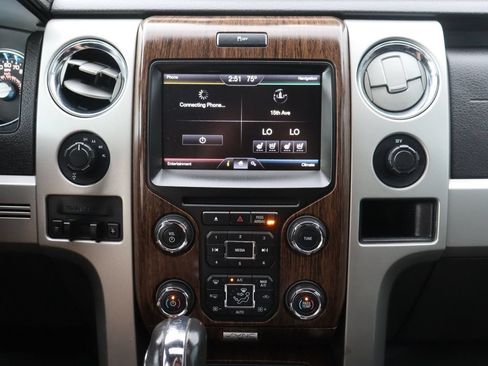 Used 2014 Ford F150 Lariat w/ Equipment Group 502A Luxury AWD/4WD image 35