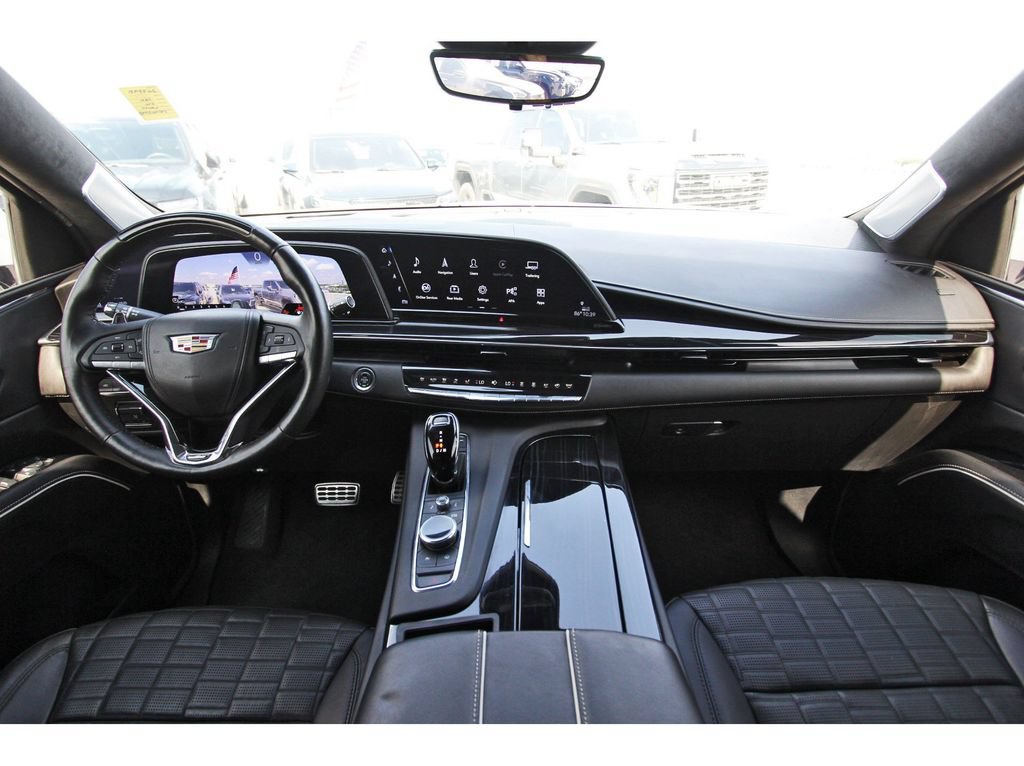 Used 2023 Cadillac Escalade V w/ LPO, ONYX Package AWD/4WD image 9