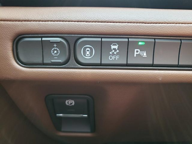 Used 2023 Acura MDX w/ Technology Package AWD/4WD image 24