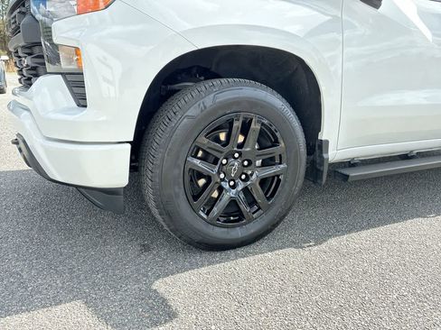 Used 2024 Chevrolet Silverado 1500 Custom image 31