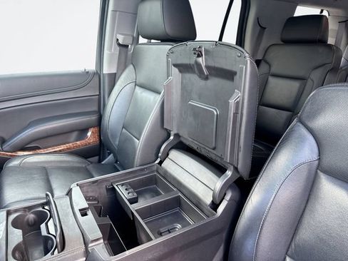 Used 2019 Chevrolet Tahoe Premier AWD/4WD image 21