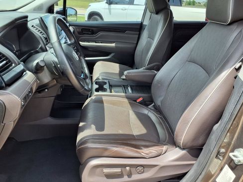 Used 2022 Honda Odyssey Elite image 25