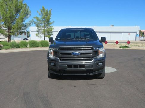 Used 2018 Ford F150 XLT w/ Equipment Group 302A Luxury image 11