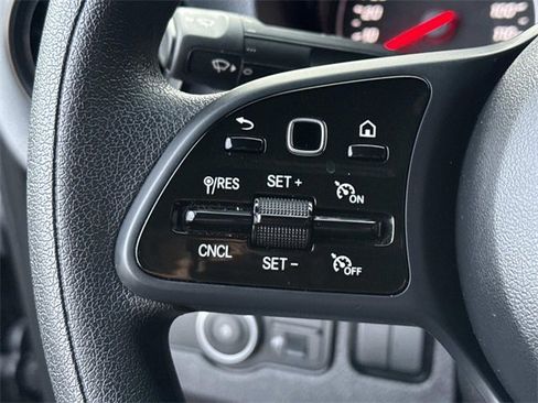 Used 2024 Mercedes-Benz Sprinter 2500 image 21