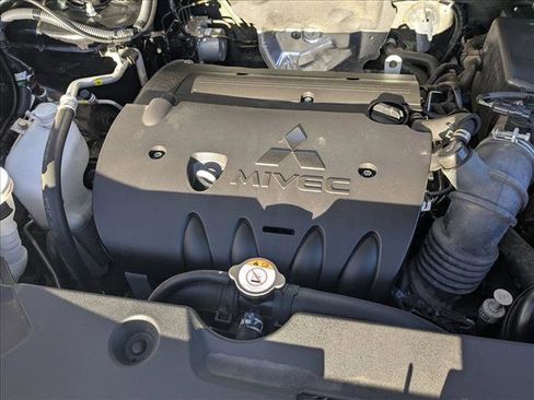 Used 2024 Mitsubishi Outlander Sport S image 22