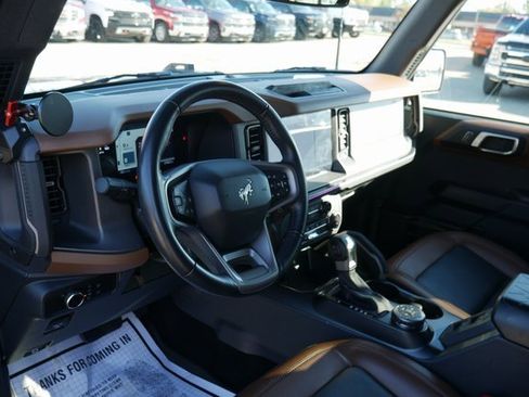 Used 2024 Ford Bronco Outer Banks image 14