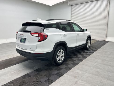 Certified 2024 GMC Terrain SLE w/ Driver Convenience Package AWD/4WD image 9