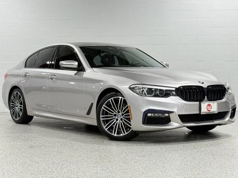 Used 2018 BMW 540i xDrive w/ M Sport Package image 4