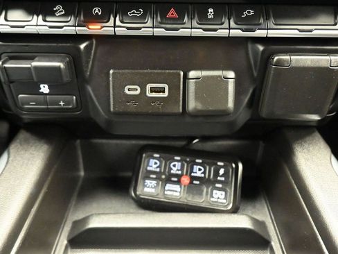 Used 2019 Chevrolet Silverado 1500 LT Trail Boss image 21