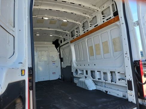Used 2019 Ford Transit 350 148 High Roof Extended image 13