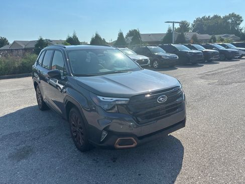 Certified 2025 Subaru Forester Sport AWD/4WD image 9