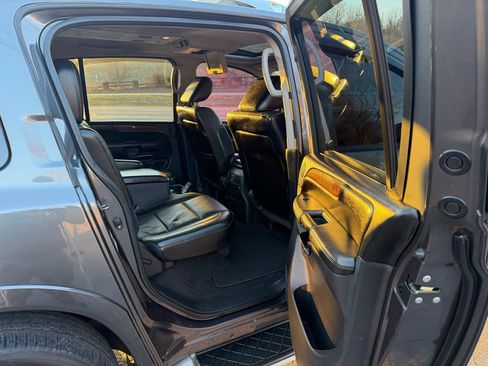 Used 2012 Nissan Armada Platinum image 26