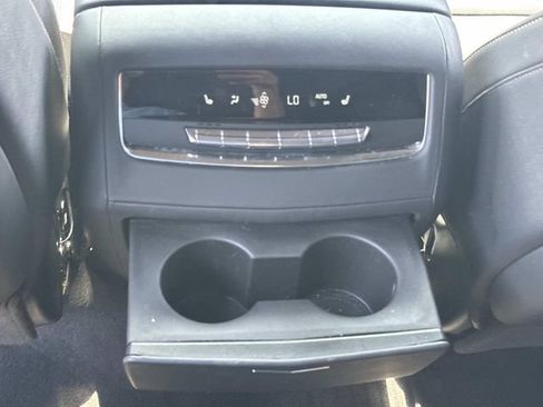 Used 2023 Cadillac Escalade Luxury RWD image 16