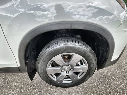 Used 2020 Honda Ridgeline RTL-E image 21