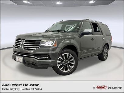 Used 2017 Lincoln Navigator Select
