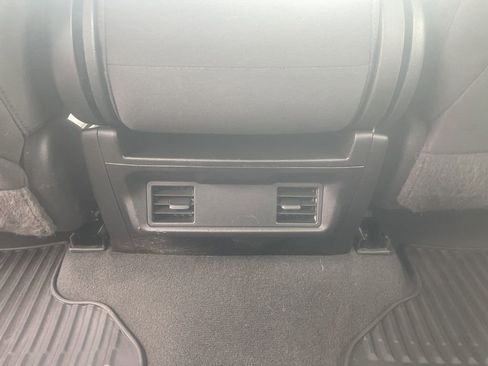 Used 2024 Chevrolet Silverado 2500 Custom w/ Custom Value Package image 20