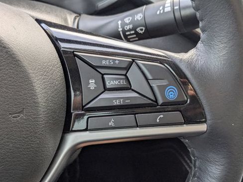 Used 2022 Nissan Altima 2.5 SL FWD image 30