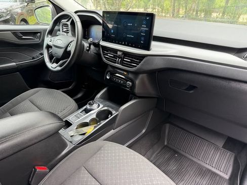 Used 2024 Ford Escape Active w/ Tech Pack #1 FWD image 10