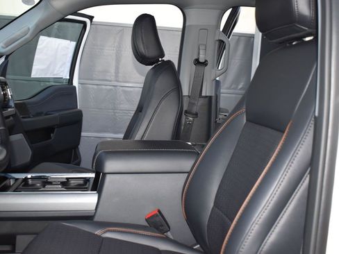 New 2025 Ford F350 Lariat w/ Lariat Ultimate Package image 17