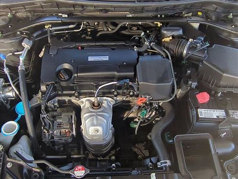 Used 2016 Honda Accord EX image 21