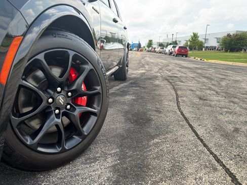 Used 2023 Dodge Durango R/T w/ Tow 'N Go Package AWD/4WD image 9