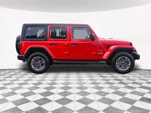 Used 2020 Jeep Wrangler Unlimited Sahara w/ Uconnect 4C Nav & Sound Group image 13