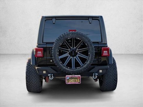 Used 2018 Jeep Wrangler Unlimited Rubicon AWD/4WD image 7