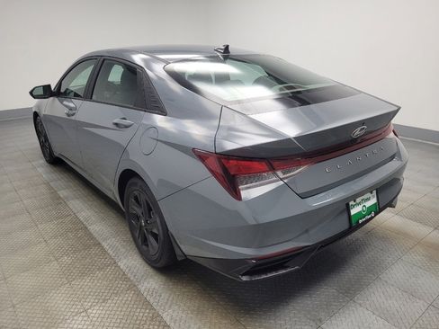 Used 2022 Hyundai Elantra SEL w/ Convenience Package image 5