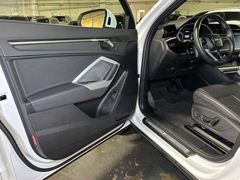 Used 2025 Audi Q3 2.0T Premium AWD/4WD image 21