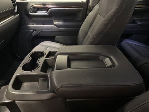 Used 2023 Chevrolet Silverado 1500 LT image 28