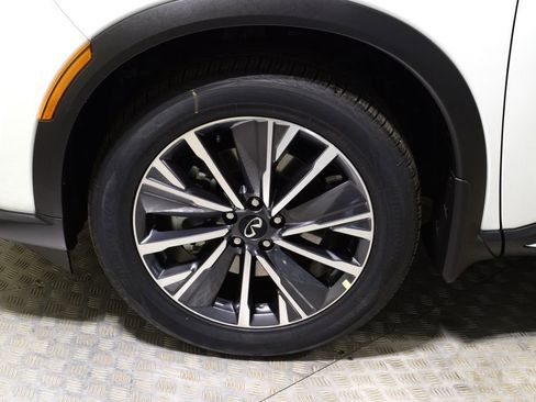 New 2026 INFINITI QX60 Luxe w/ Cargo Package AWD/4WD image 9