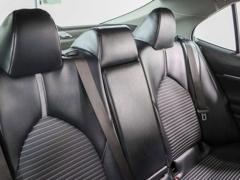 Used 2023 Toyota Camry SE w/ Convenience Package FWD image 27