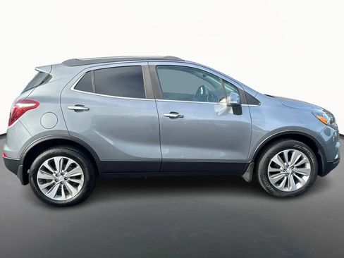Used 2019 Buick Encore Preferred AWD/4WD image 2