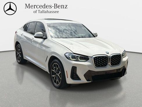 Used 2025 BMW X4 xDrive30i w/ Premium Package AWD/4WD image 3