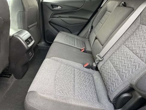 Used 2022 Chevrolet Equinox LT FWD image 20