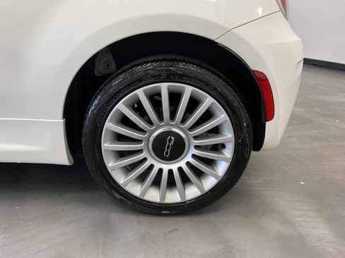 Used 2018 FIAT 500 Lounge FWD image 18